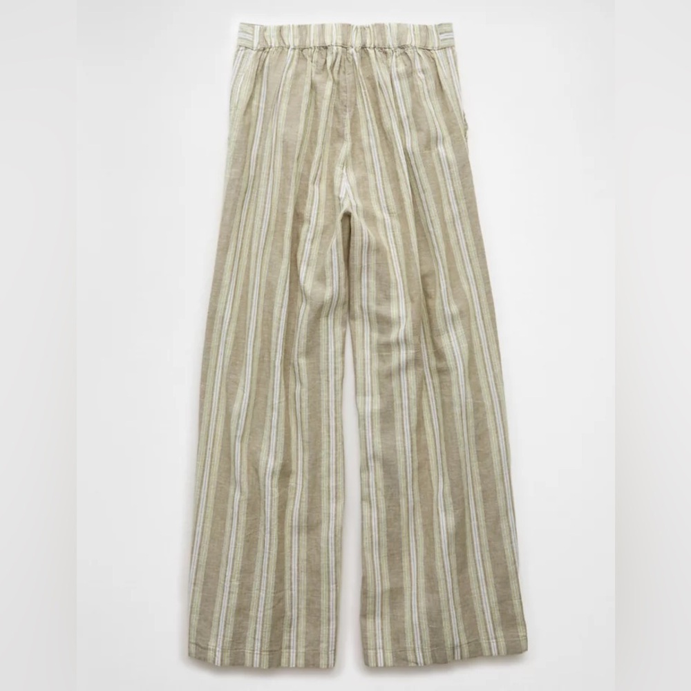 AMERICAN EAGLE | Linen Lightweight High-Waisted Wide Leg Trousers - Picture 5 of 15